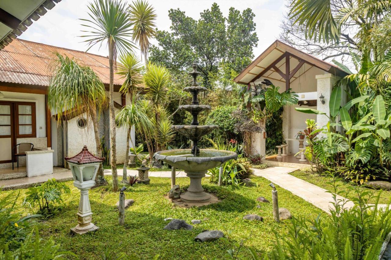 Family Hotel Gradia 1 Batu  Exterior foto
